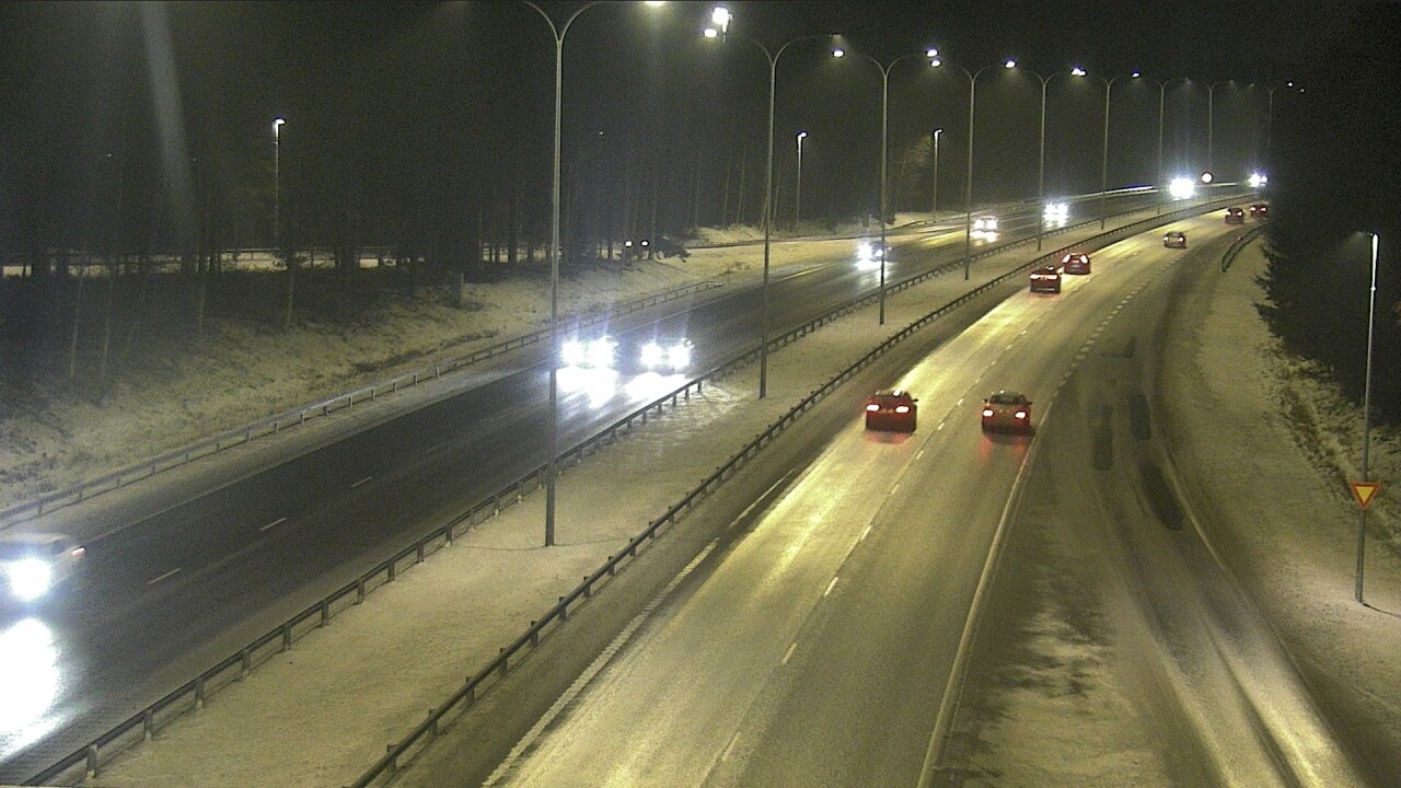 Weather Camera Image Väg 4 Uleåborg, Isko, Oulu, Pohjois-Pohjanmaa