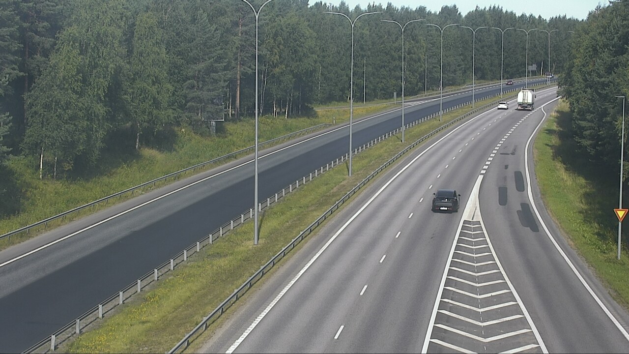 Weather Camera Image Road 4 Oulu, Isko, Oulu, Pohjois-Pohjanmaa