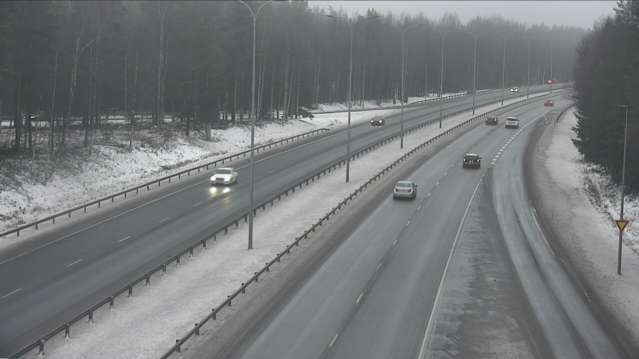 Weather Camera Image Road 4 Oulu, Isko, Oulu, Pohjois-Pohjanmaa