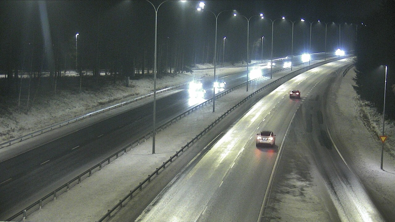 Weather Camera Image Väg 4 Uleåborg, Isko, Oulu, Pohjois-Pohjanmaa