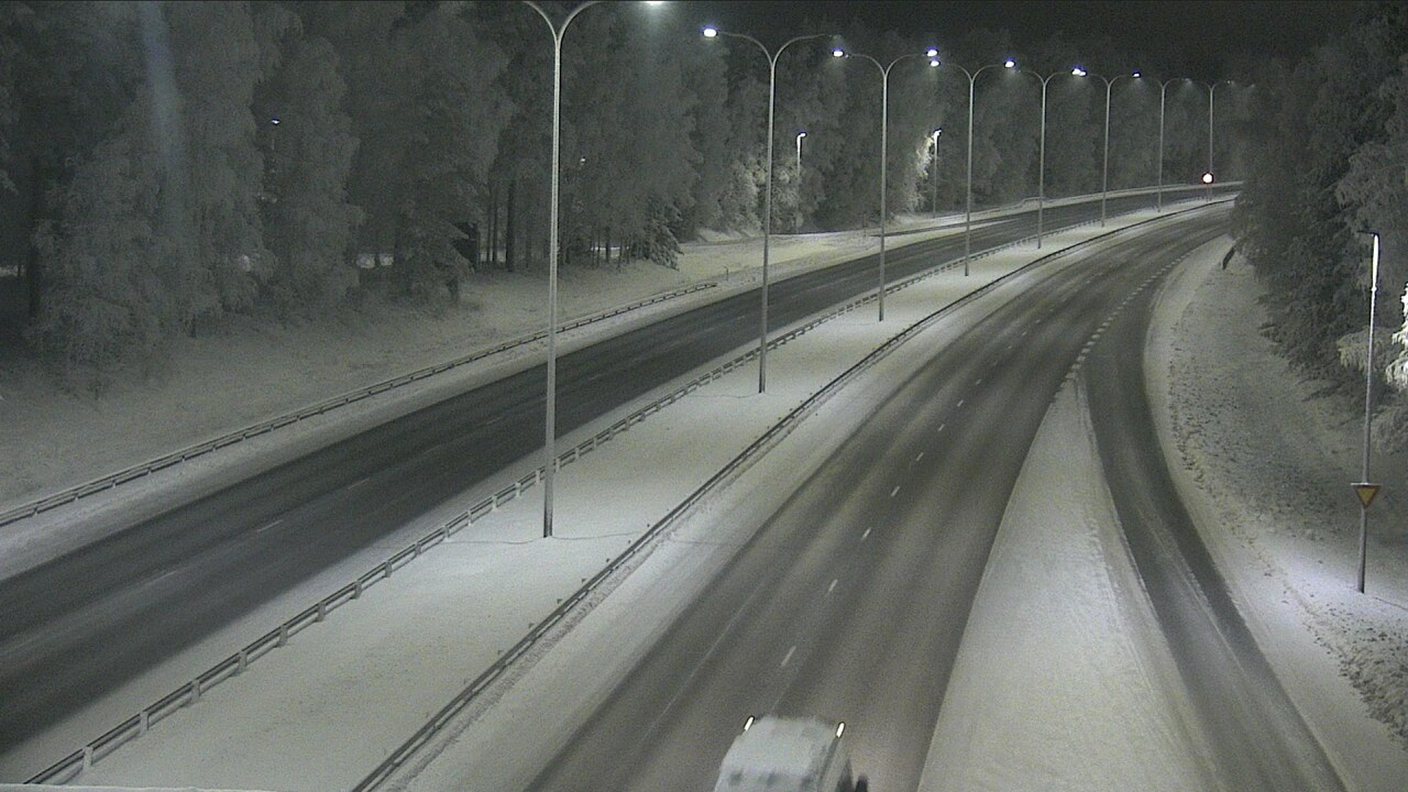 Weather Camera Image Road 4 Oulu, Isko, Oulu, Pohjois-Pohjanmaa