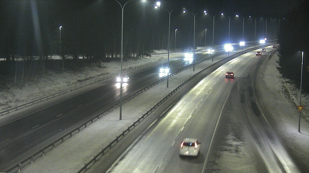 Weather Camera Image Väg 4 Uleåborg, Isko, Oulu, Pohjois-Pohjanmaa