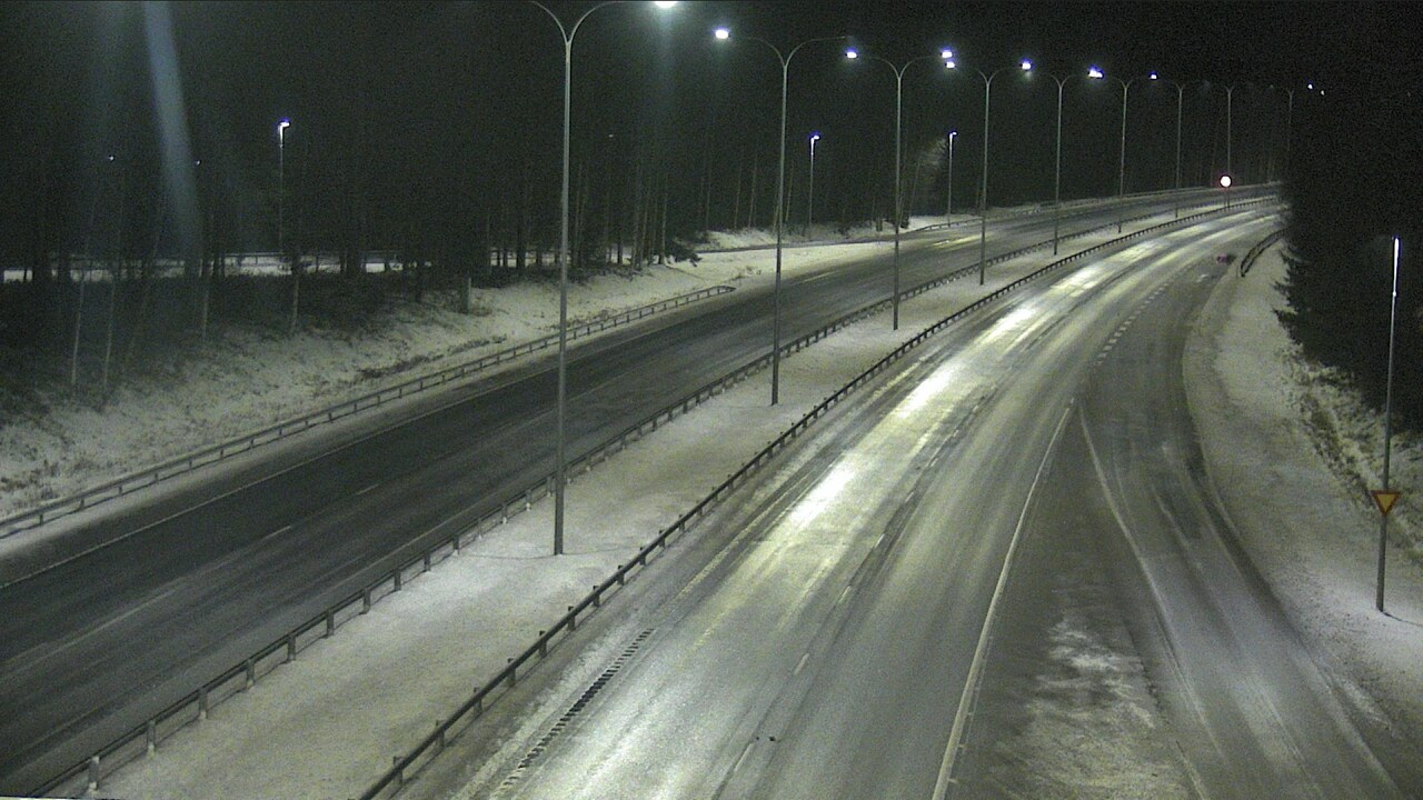 Weather Camera Image Road 4 Oulu, Isko, Oulu, Pohjois-Pohjanmaa