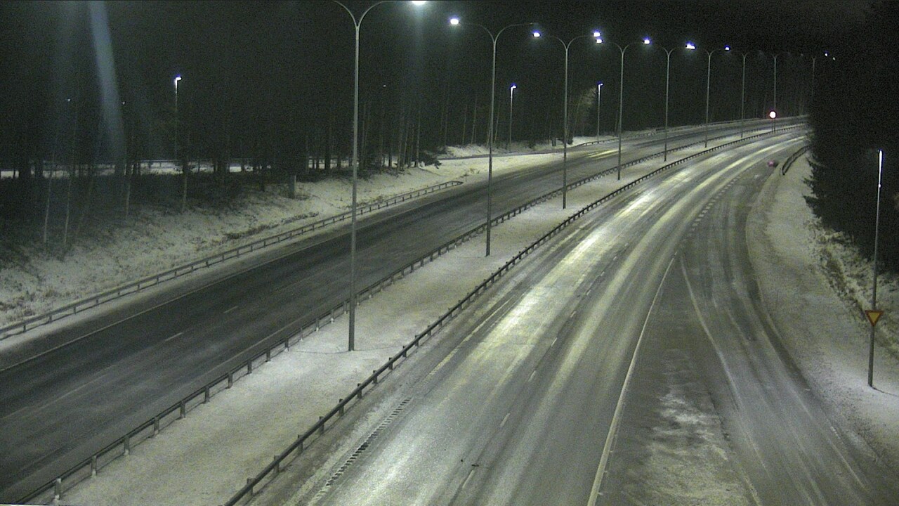 Weather Camera Image Road 4 Oulu, Isko, Oulu, Pohjois-Pohjanmaa