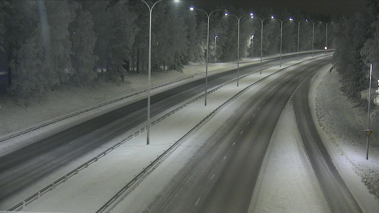 Weather Camera Image Road 4 Oulu, Isko, Oulu, Pohjois-Pohjanmaa