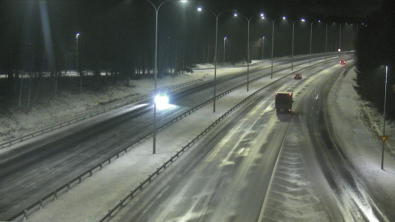 Weather Camera Image Road 4 Oulu, Isko, Oulu, Pohjois-Pohjanmaa