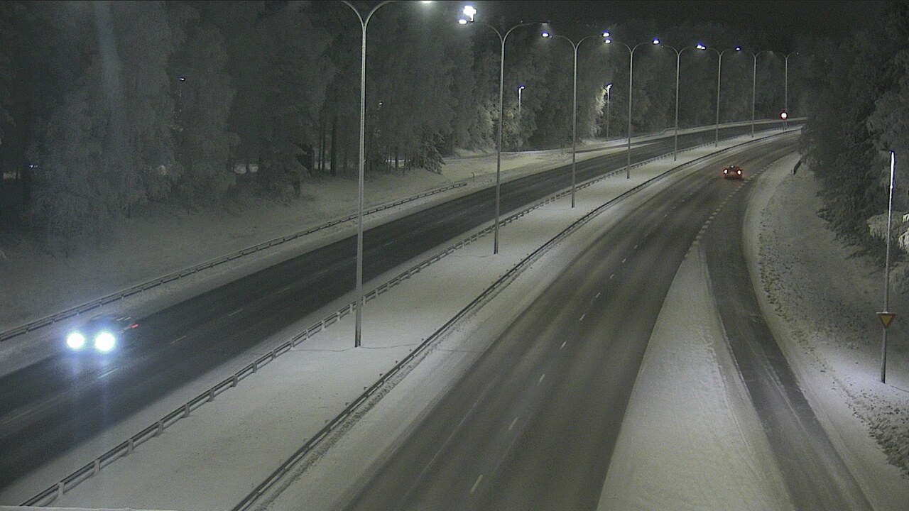 Weather Camera Image Road 4 Oulu, Isko, Oulu, Pohjois-Pohjanmaa