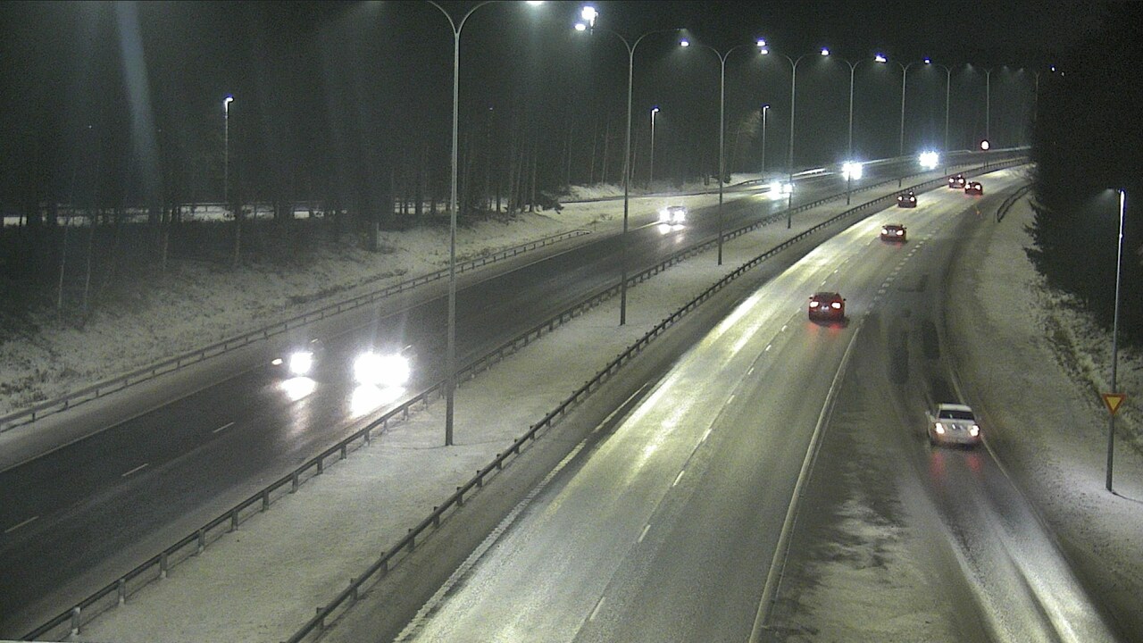 Weather Camera Image Väg 4 Uleåborg, Isko, Oulu, Pohjois-Pohjanmaa