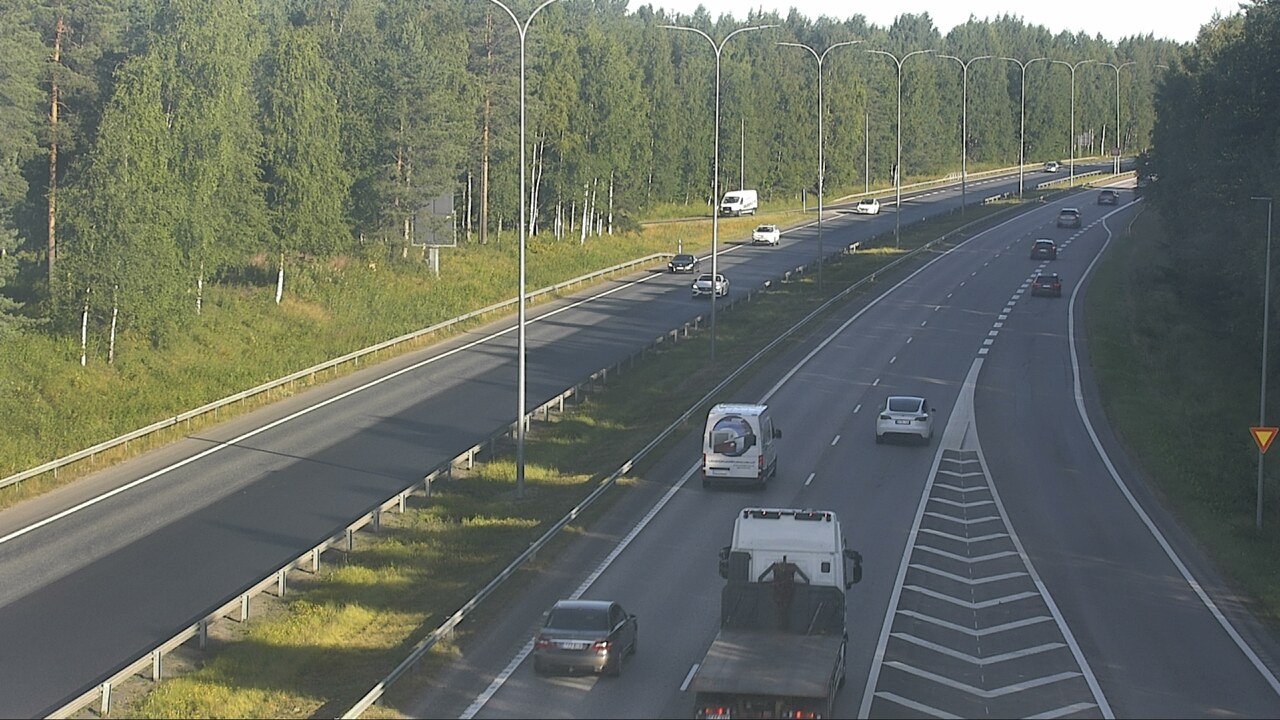 Weather Camera Image Road 4 Oulu, Isko, Oulu, Pohjois-Pohjanmaa
