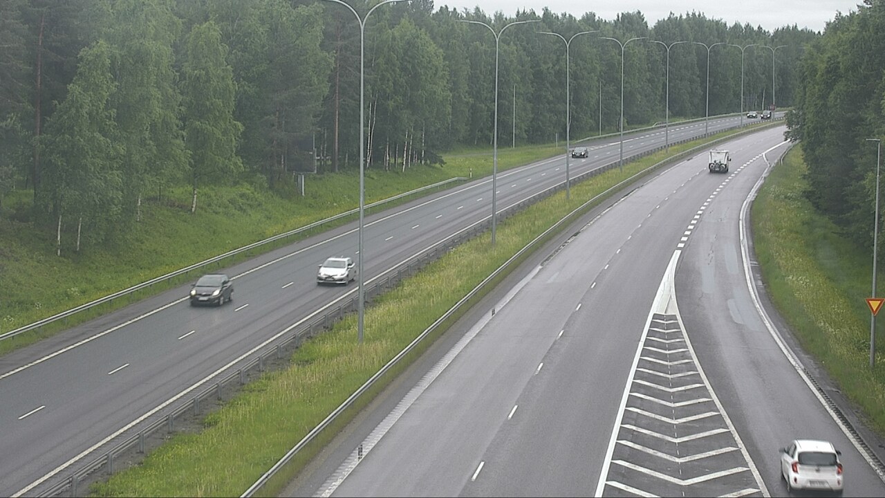 Weather Camera Image Väg 4 Uleåborg, Isko, Oulu, Pohjois-Pohjanmaa