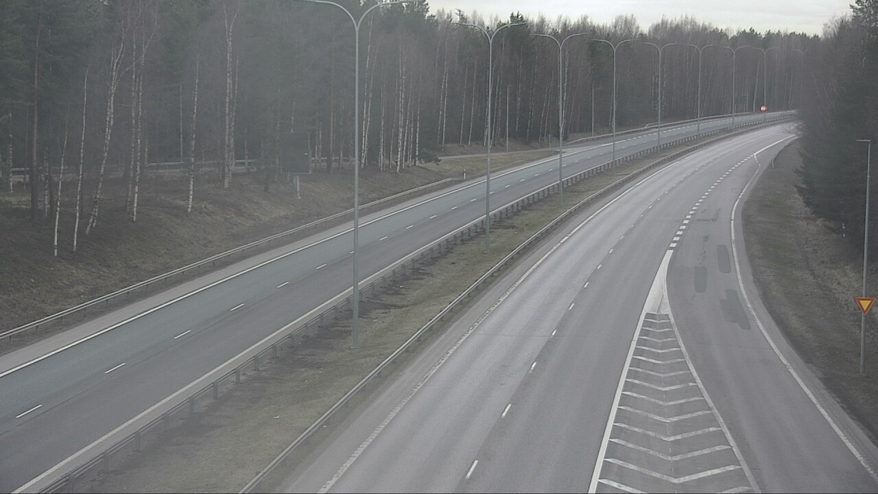 Weather Camera Image Väg 4 Uleåborg, Isko, Oulu, Pohjois-Pohjanmaa