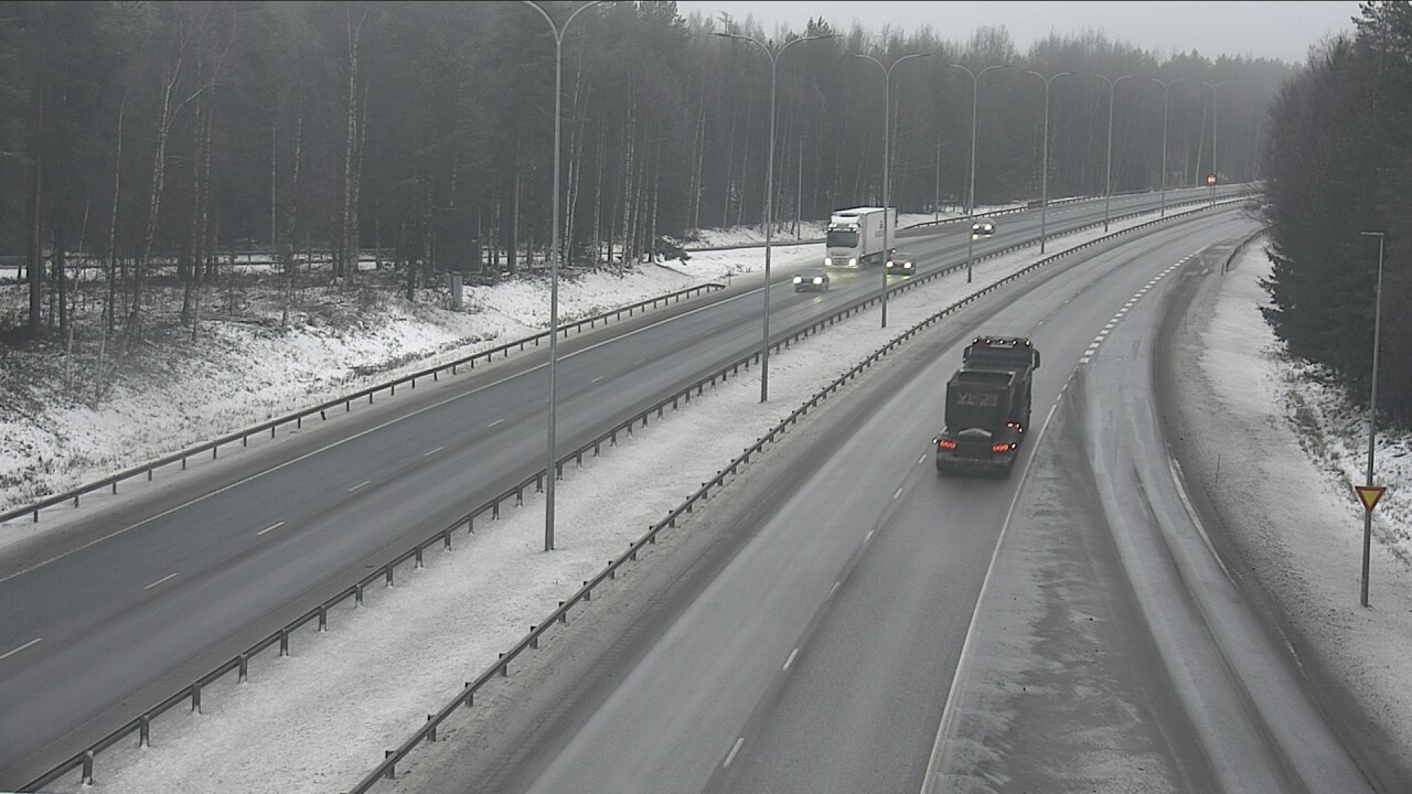 Weather Camera Image Road 4 Oulu, Isko, Oulu, Pohjois-Pohjanmaa