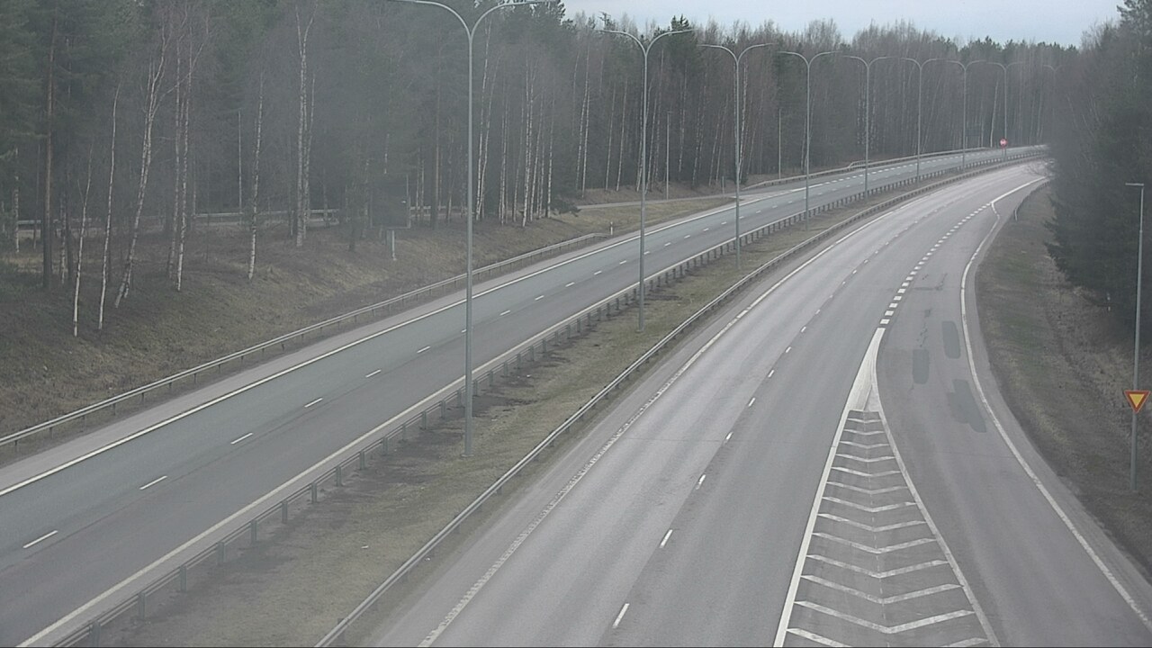 Weather Camera Image Väg 4 Uleåborg, Isko, Oulu, Pohjois-Pohjanmaa