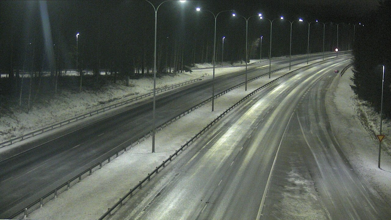Weather Camera Image Road 4 Oulu, Isko, Oulu, Pohjois-Pohjanmaa