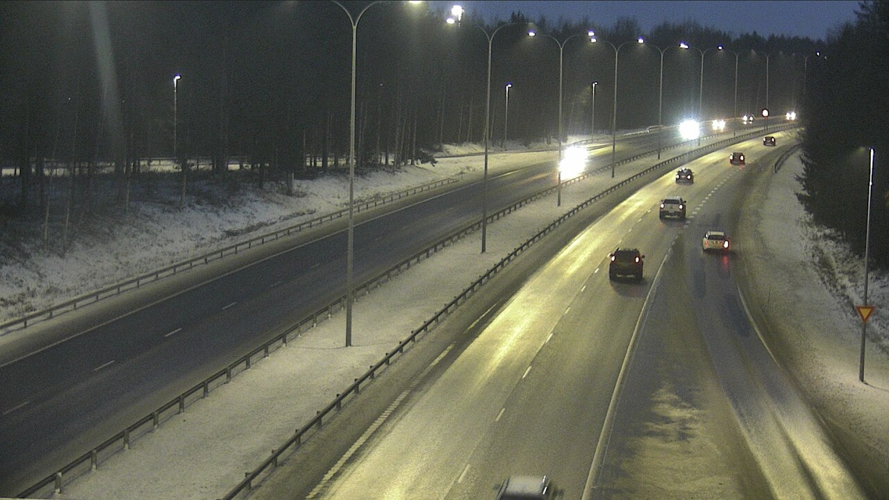 Weather Camera Image Väg 4 Uleåborg, Isko, Oulu, Pohjois-Pohjanmaa