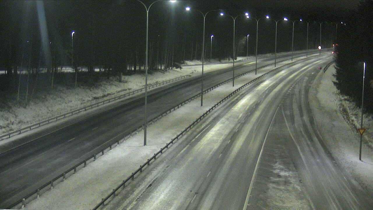 Weather Camera Image Road 4 Oulu, Isko, Oulu, Pohjois-Pohjanmaa