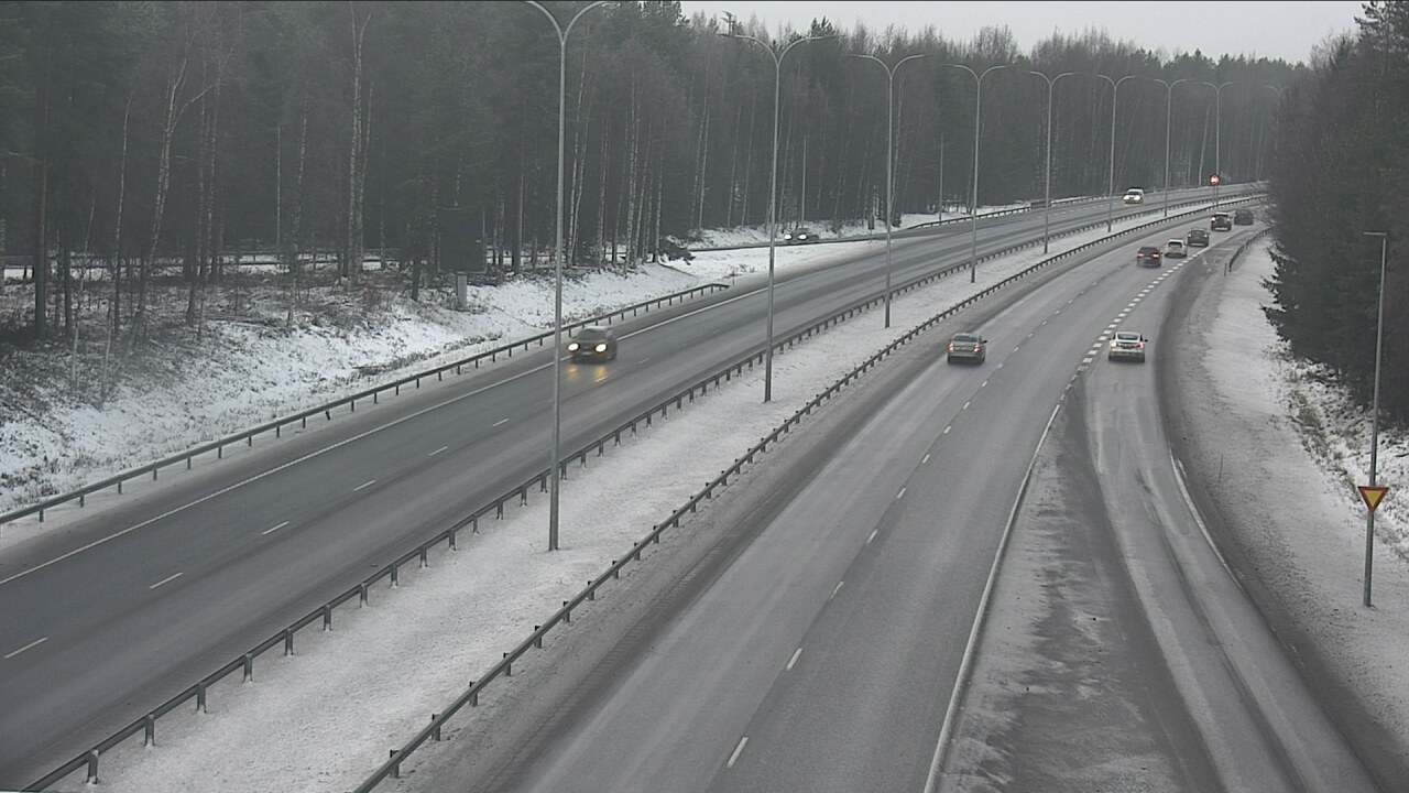 Weather Camera Image Road 4 Oulu, Isko, Oulu, Pohjois-Pohjanmaa