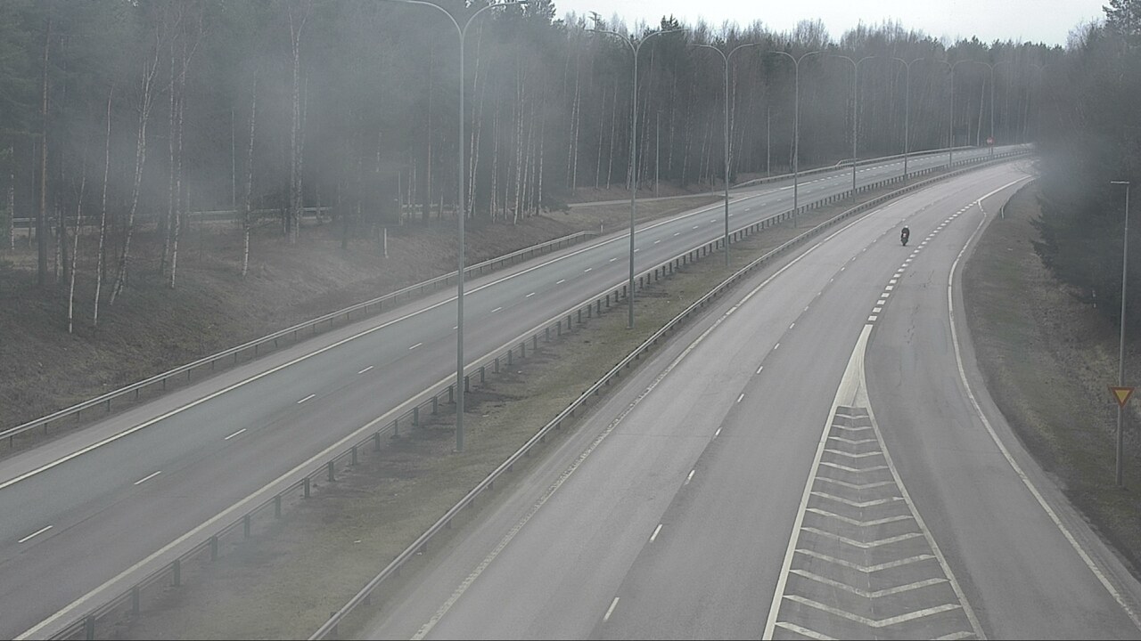 Weather Camera Image Väg 4 Uleåborg, Isko, Oulu, Pohjois-Pohjanmaa