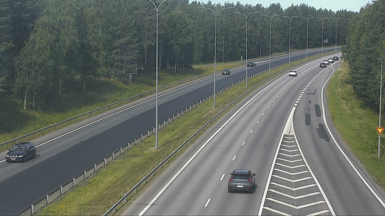 Weather Camera Image Road 4 Oulu, Isko, Oulu, Pohjois-Pohjanmaa