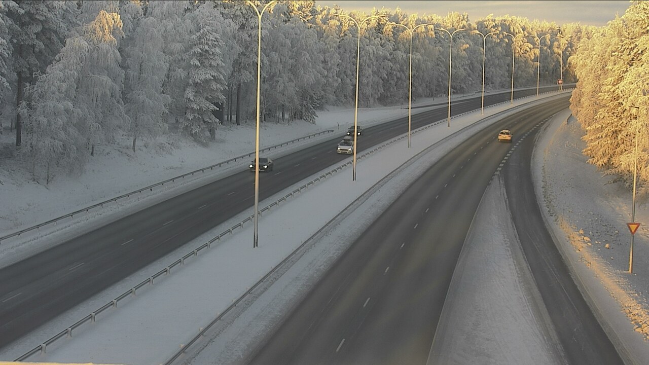 Weather Camera Image Road 4 Oulu, Isko, Oulu, Pohjois-Pohjanmaa