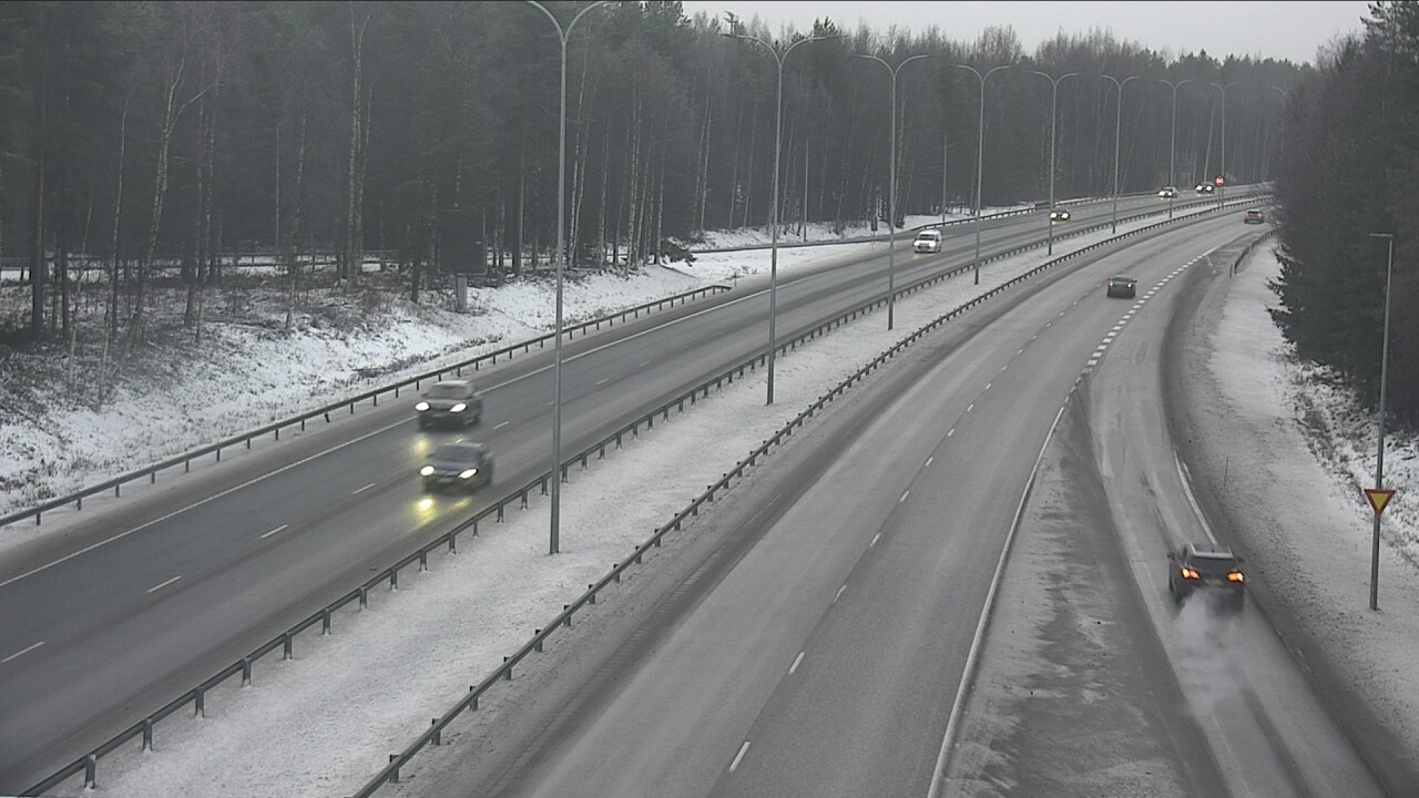Weather Camera Image Road 4 Oulu, Isko, Oulu, Pohjois-Pohjanmaa