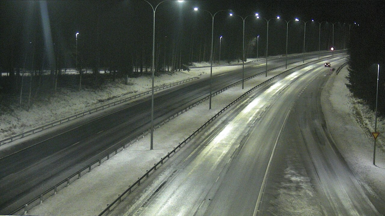 Weather Camera Image Road 4 Oulu, Isko, Oulu, Pohjois-Pohjanmaa