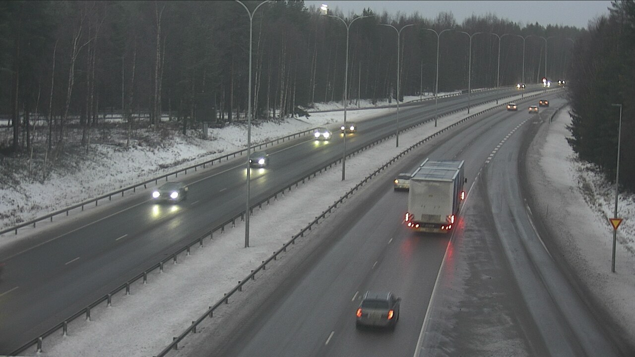 Weather Camera Image Road 4 Oulu, Isko, Oulu, Pohjois-Pohjanmaa