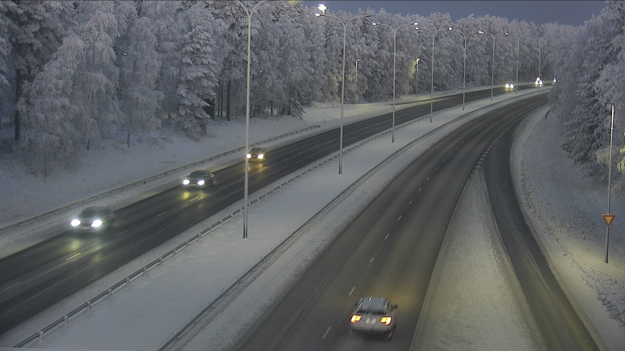 Weather Camera Image Road 4 Oulu, Isko, Oulu, Pohjois-Pohjanmaa