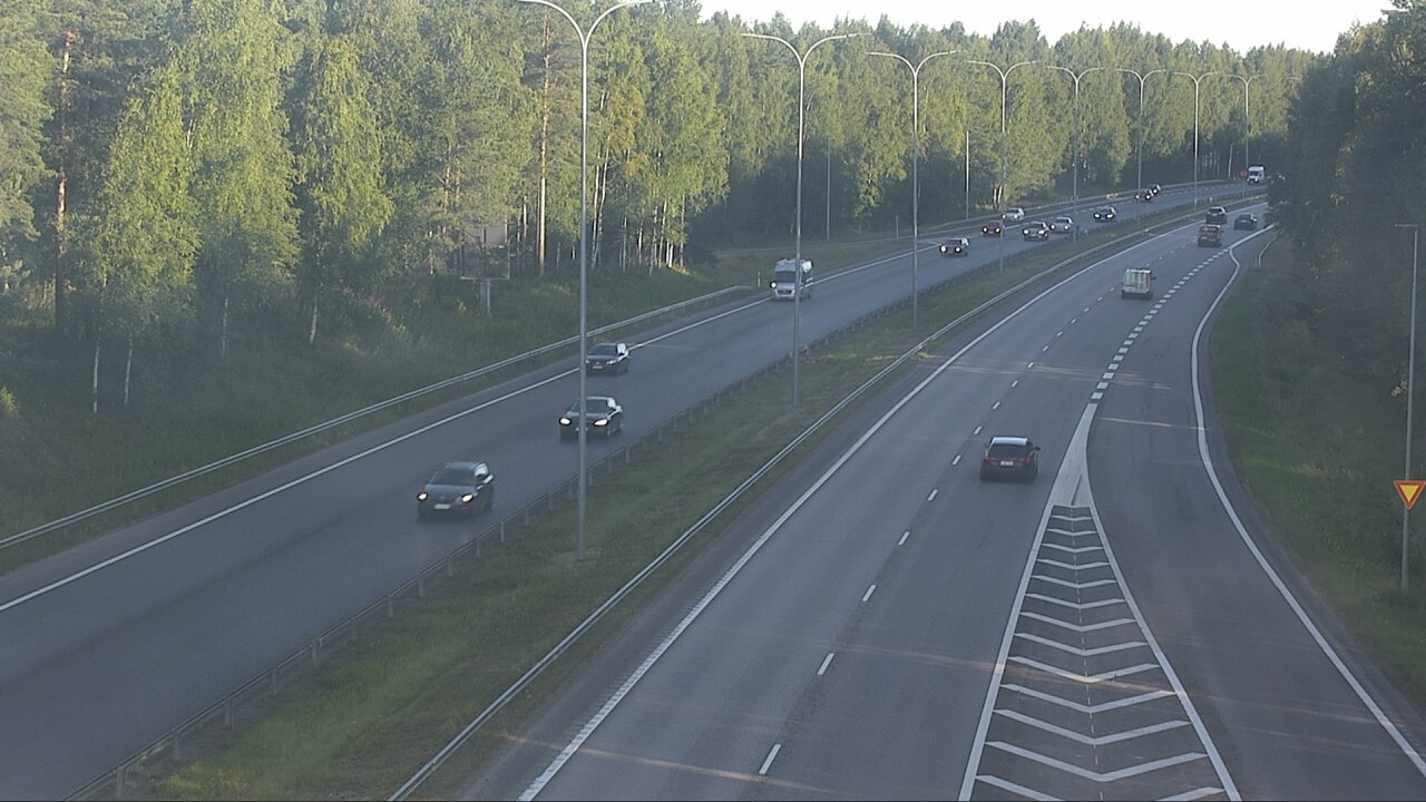 Weather Camera Image Road 4 Oulu, Isko, Oulu, Pohjois-Pohjanmaa