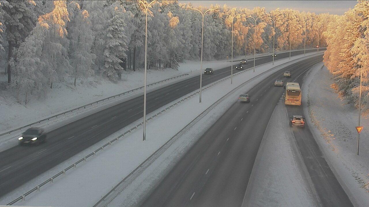 Weather Camera Image Road 4 Oulu, Isko, Oulu, Pohjois-Pohjanmaa