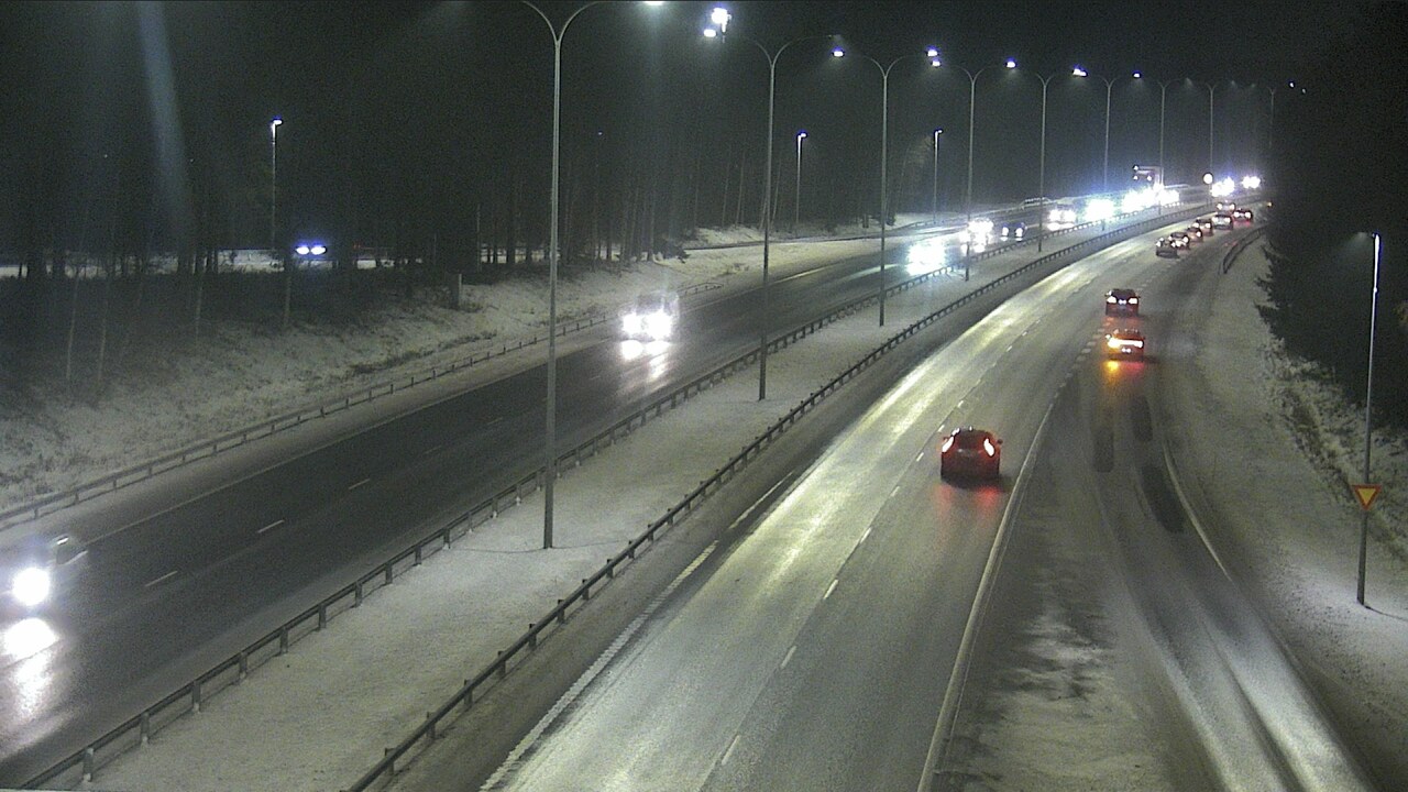 Weather Camera Image Väg 4 Uleåborg, Isko, Oulu, Pohjois-Pohjanmaa