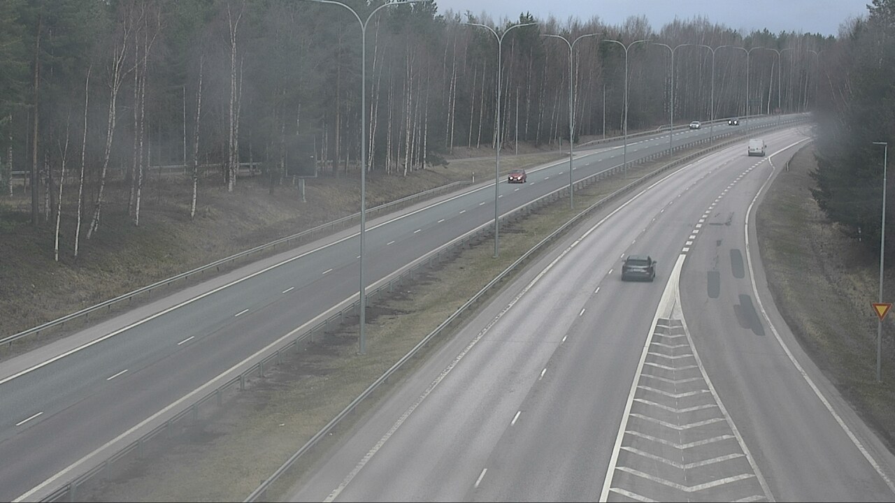 Weather Camera Image Väg 4 Uleåborg, Isko, Oulu, Pohjois-Pohjanmaa