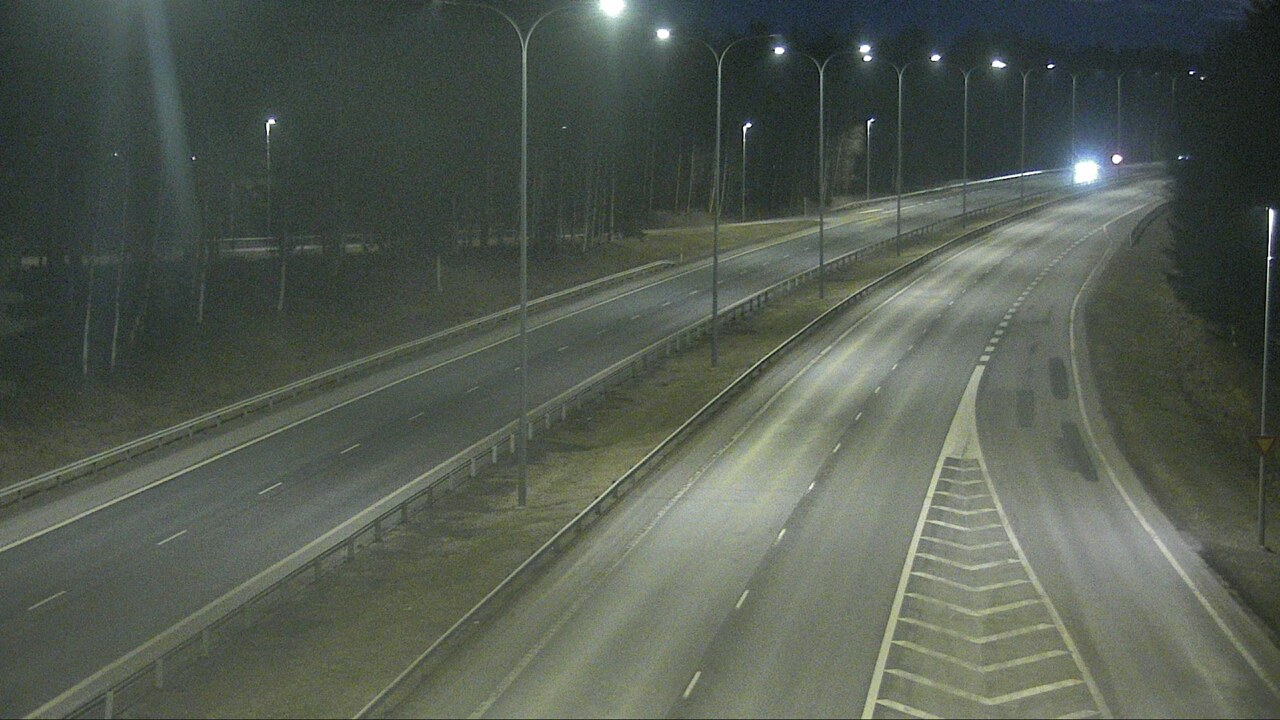 Weather Camera Image Väg 4 Uleåborg, Isko, Oulu, Pohjois-Pohjanmaa