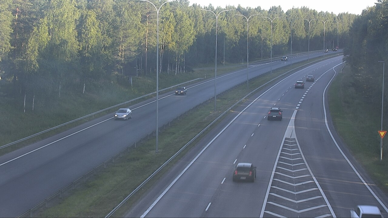 Weather Camera Image Road 4 Oulu, Isko, Oulu, Pohjois-Pohjanmaa
