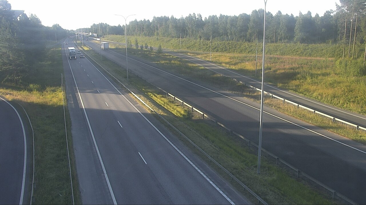 Weather Camera Image Väg 4 Uleåborg, Isko, Oulu, Pohjois-Pohjanmaa