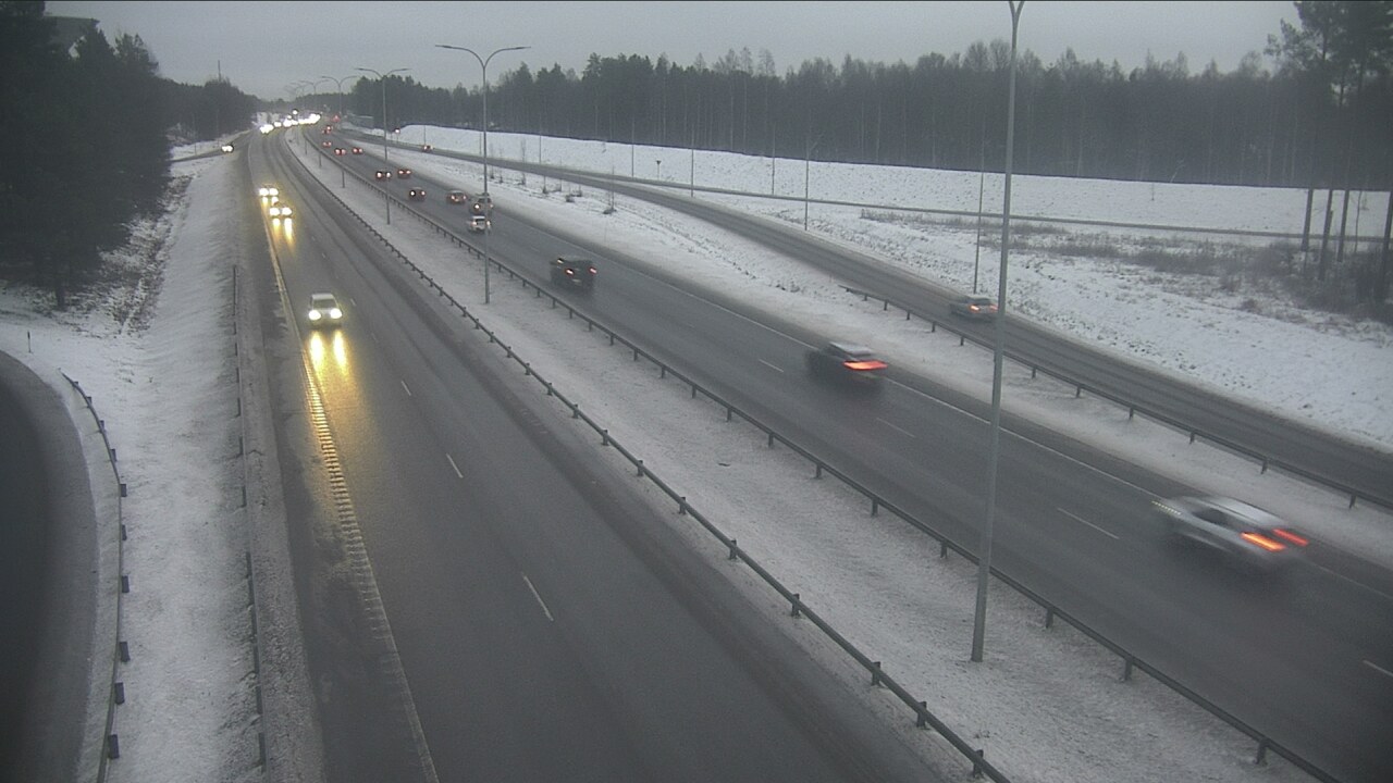 Weather Camera Image Väg 4 Uleåborg, Isko, Oulu, Pohjois-Pohjanmaa