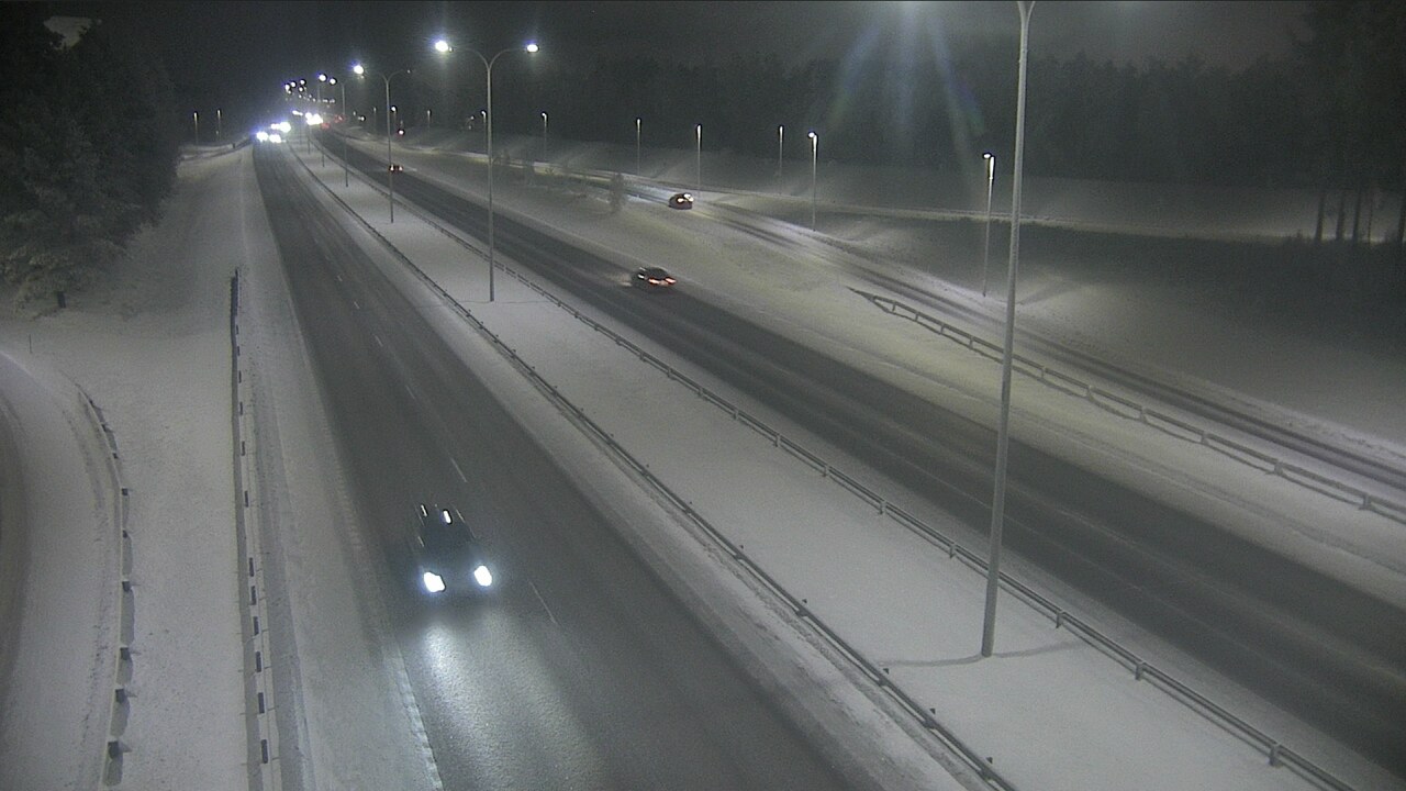 Weather Camera Image Road 4 Oulu, Isko, Oulu, Pohjois-Pohjanmaa