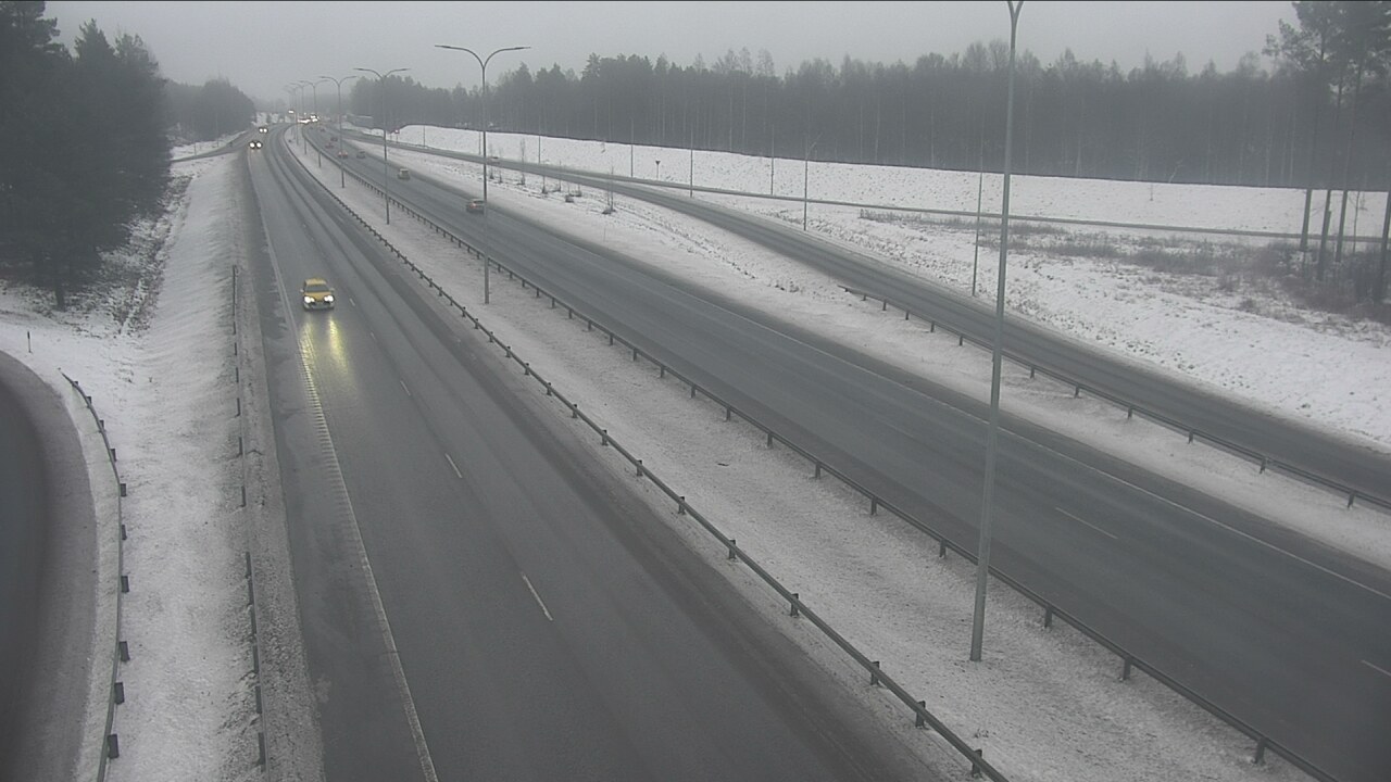 Weather Camera Image Road 4 Oulu, Isko, Oulu, Pohjois-Pohjanmaa