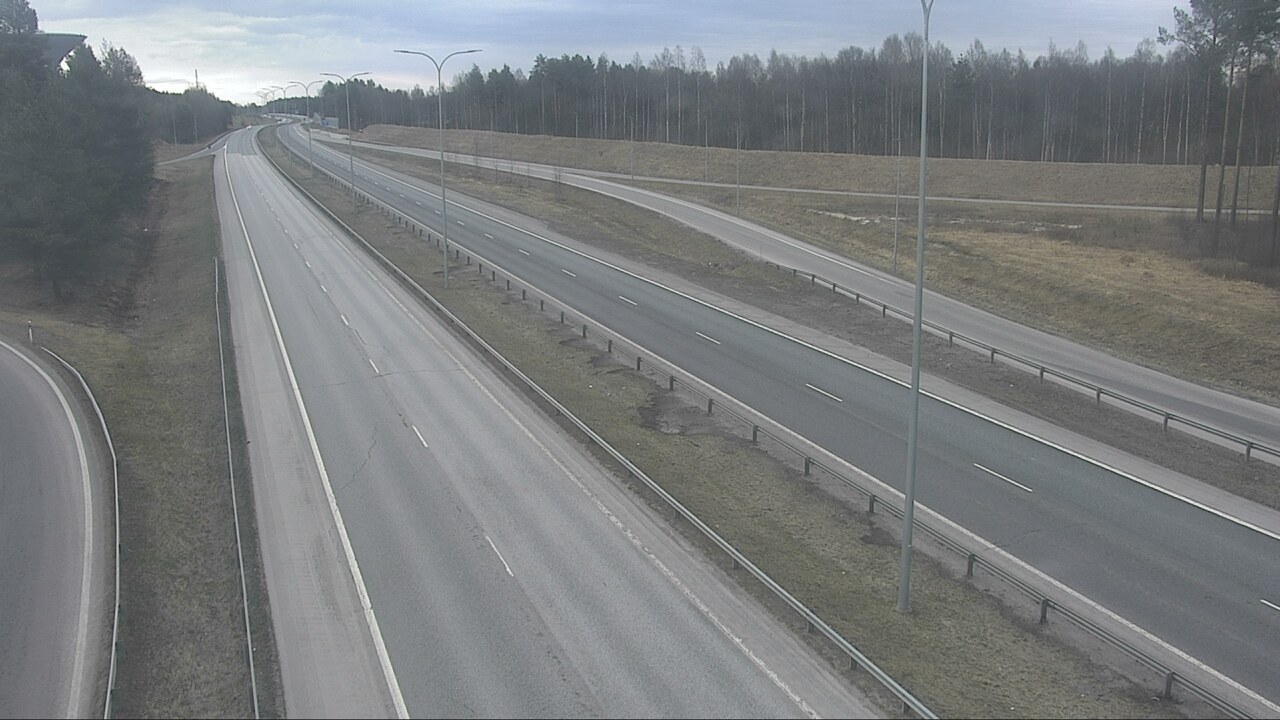 Weather Camera Image Road 4 Oulu, Isko, Oulu, Pohjois-Pohjanmaa