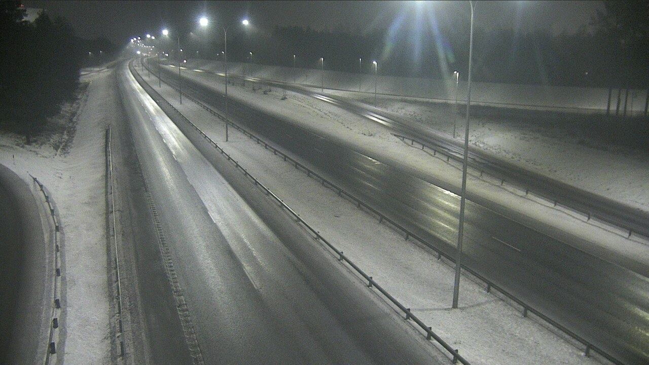 Weather Camera Image Väg 4 Uleåborg, Isko, Oulu, Pohjois-Pohjanmaa