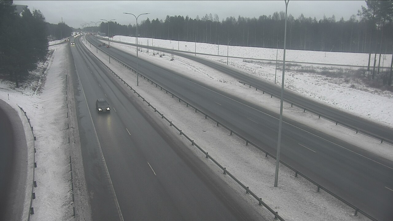 Weather Camera Image Väg 4 Uleåborg, Isko, Oulu, Pohjois-Pohjanmaa