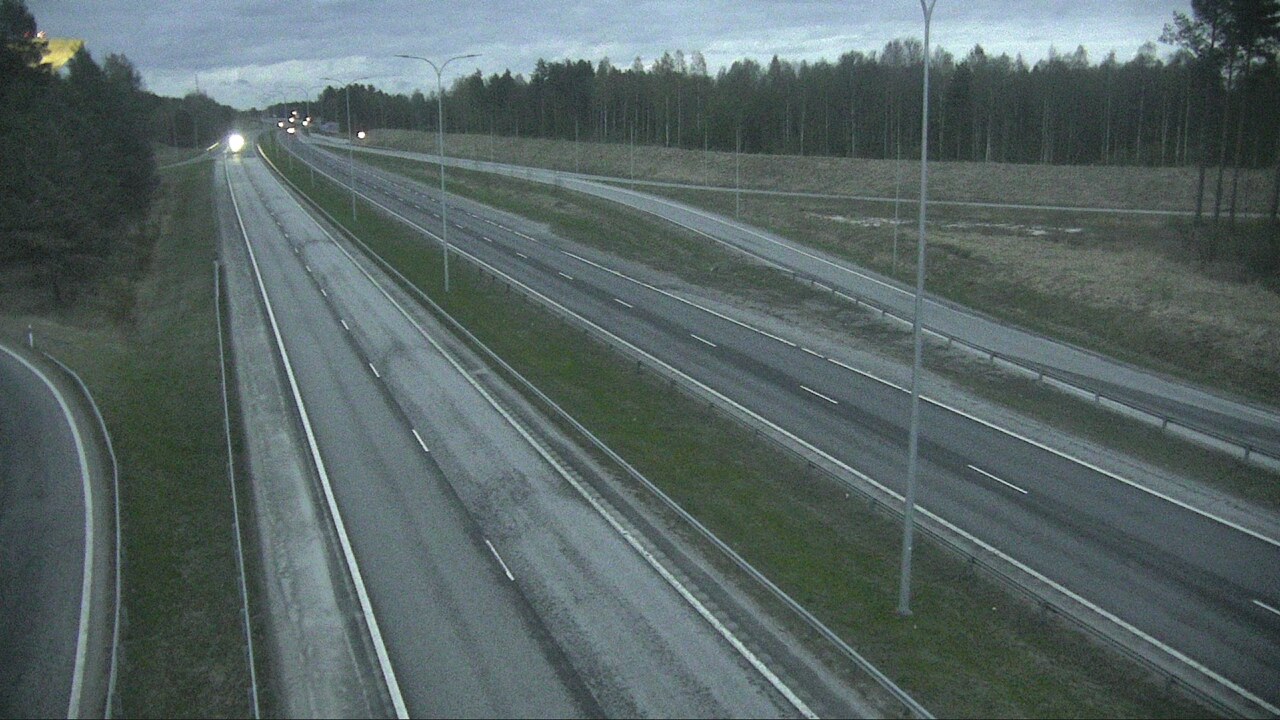 Weather Camera Image Road 4 Oulu, Isko, Oulu, Pohjois-Pohjanmaa