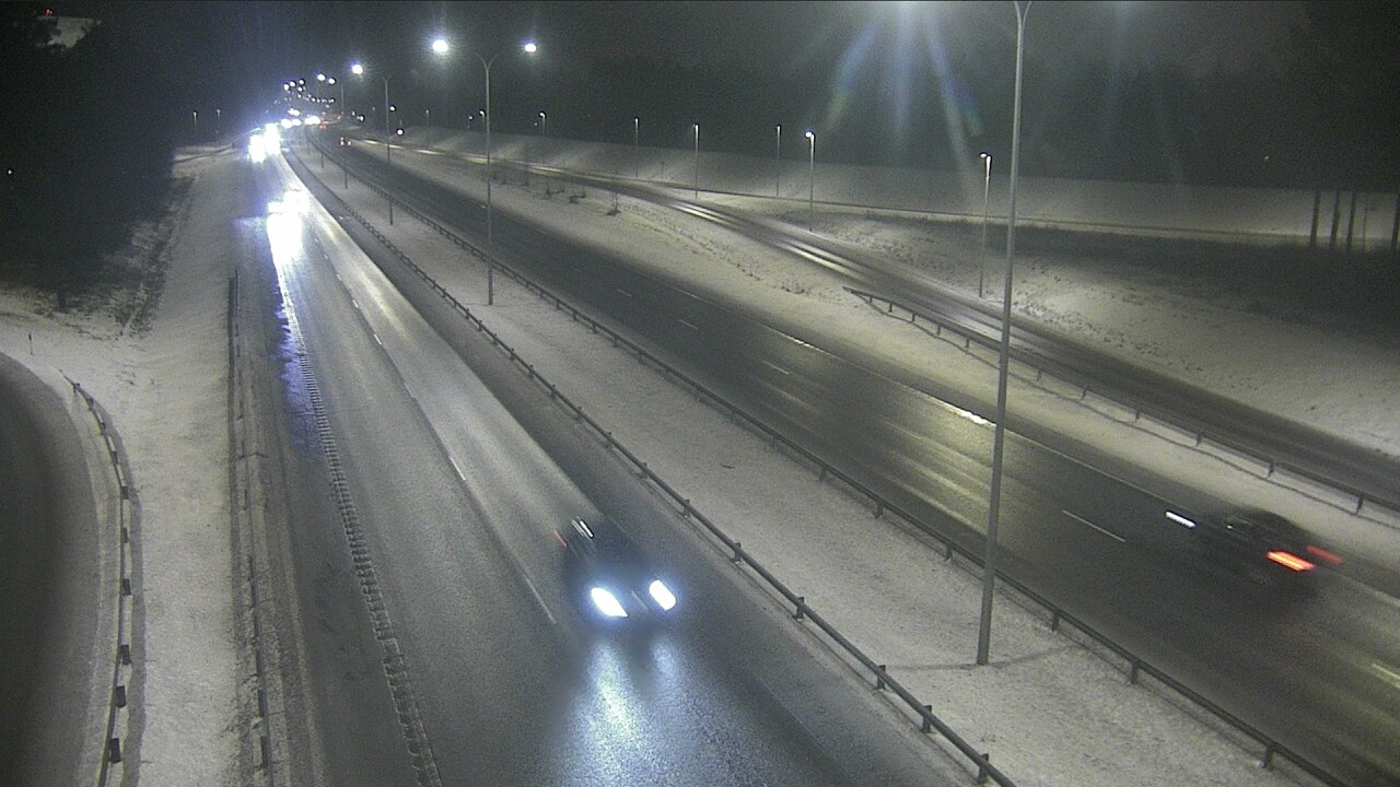 Weather Camera Image Väg 4 Uleåborg, Isko, Oulu, Pohjois-Pohjanmaa