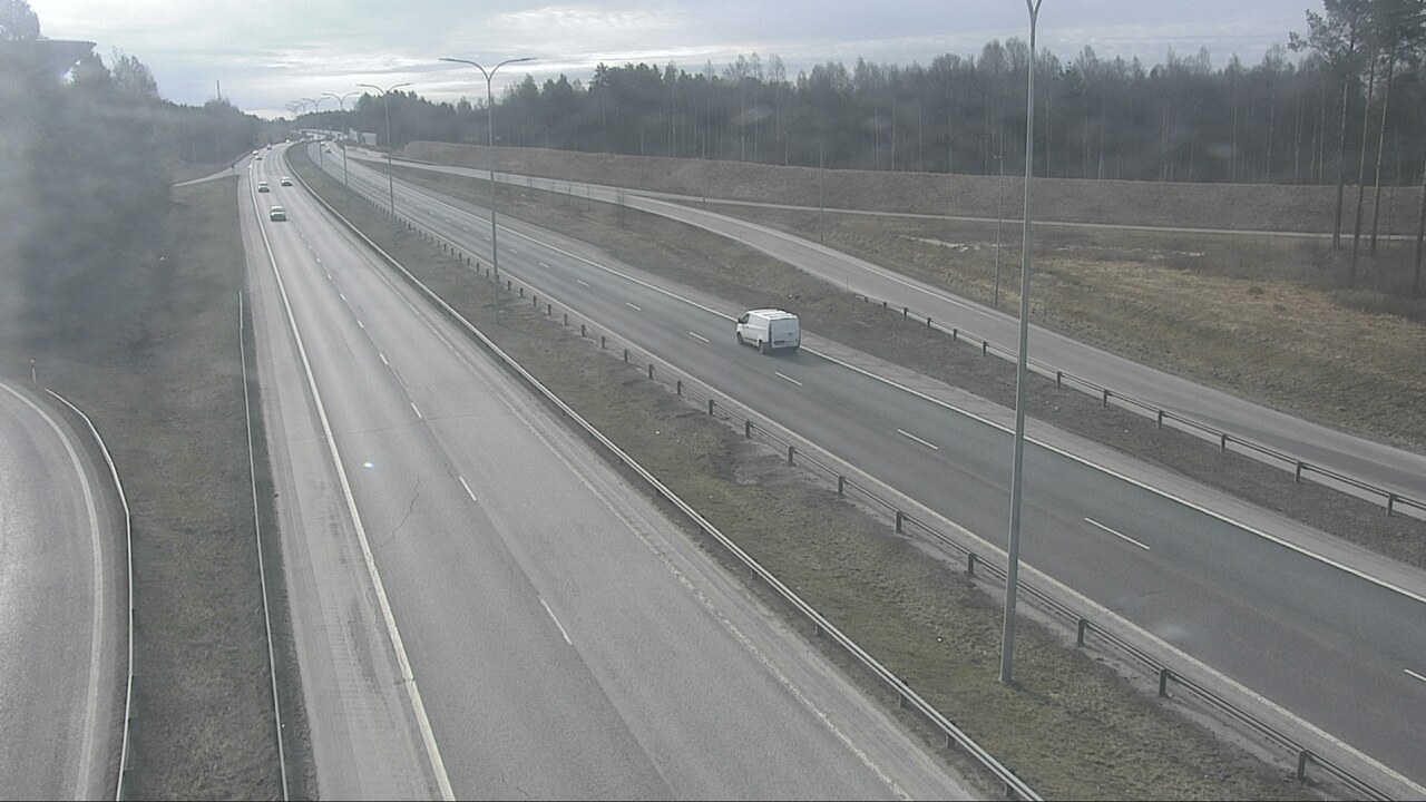 Weather Camera Image Road 4 Oulu, Isko, Oulu, Pohjois-Pohjanmaa