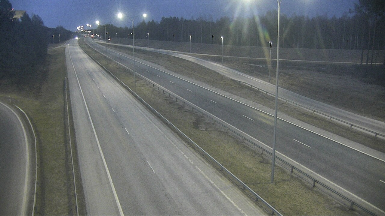 Weather Camera Image Väg 4 Uleåborg, Isko, Oulu, Pohjois-Pohjanmaa
