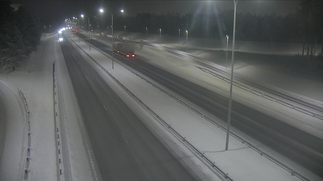 Weather Camera Image Road 4 Oulu, Isko, Oulu, Pohjois-Pohjanmaa