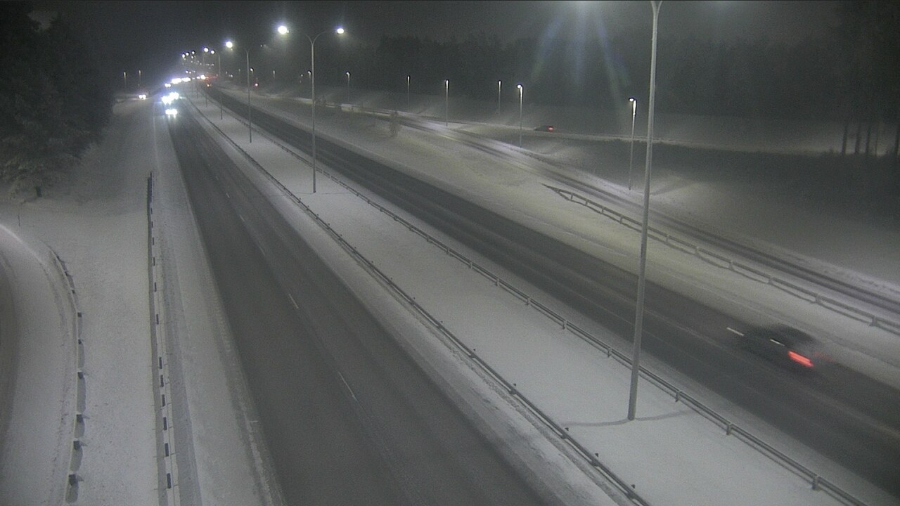 Weather Camera Image Road 4 Oulu, Isko, Oulu, Pohjois-Pohjanmaa