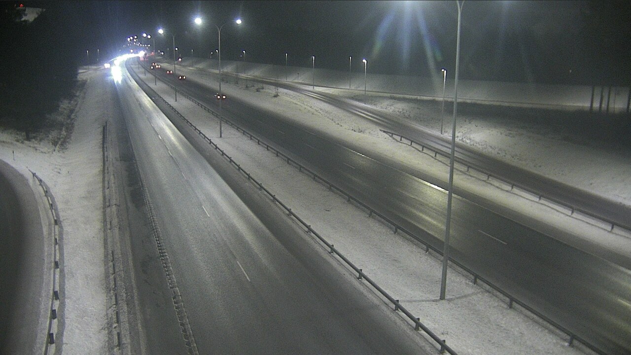 Weather Camera Image Väg 4 Uleåborg, Isko, Oulu, Pohjois-Pohjanmaa