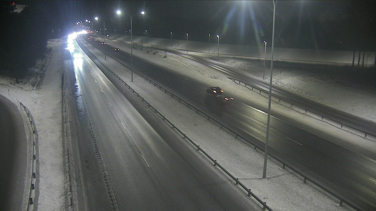 Weather Camera Image Väg 4 Uleåborg, Isko, Oulu, Pohjois-Pohjanmaa