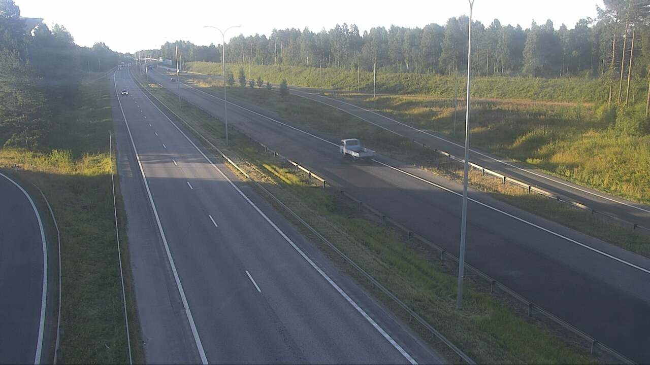 Weather Camera Image Väg 4 Uleåborg, Isko, Oulu, Pohjois-Pohjanmaa